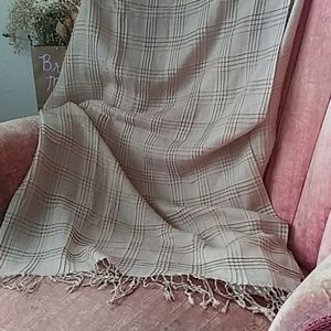 Joe Boxer, Beige Scarf